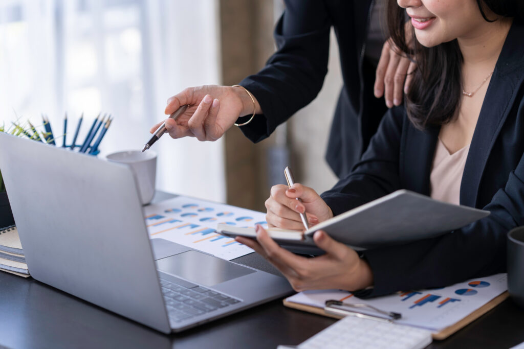 [Autorità regolatorie ecomitati etici:] chi decide se un farmaco può arrivare ai pazienti